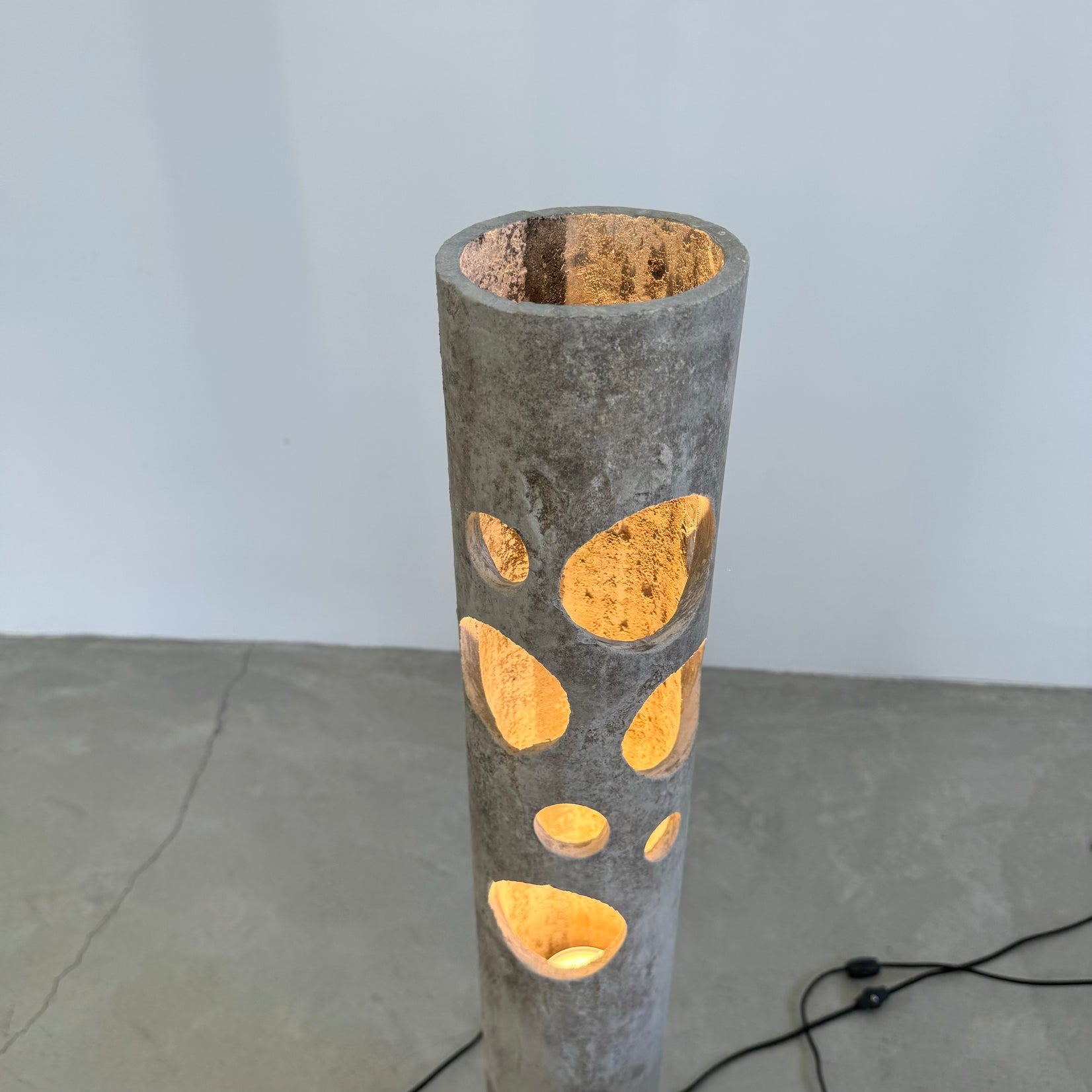 Set of 3 Concrete Table Lamps