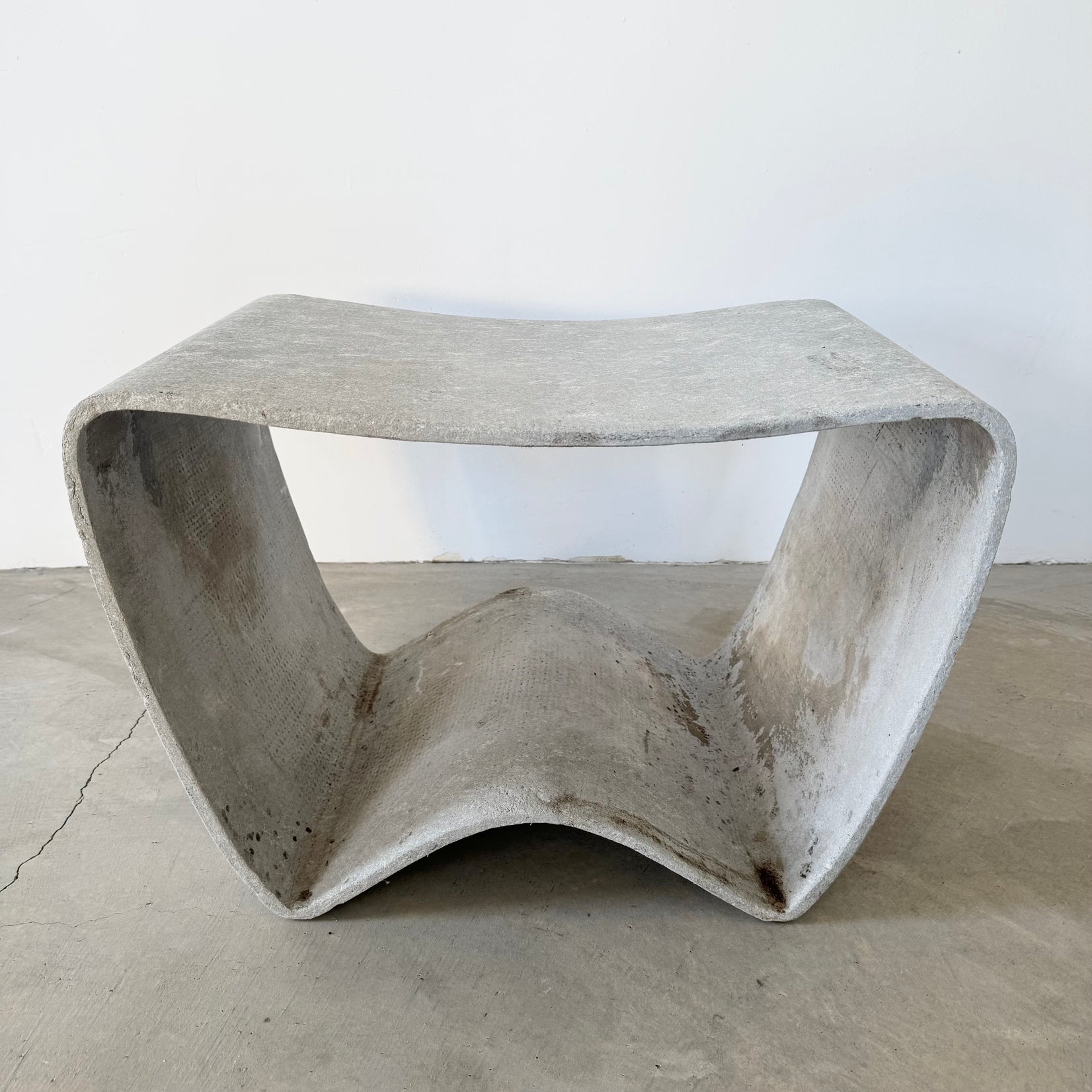 Eternit Conrete Stool