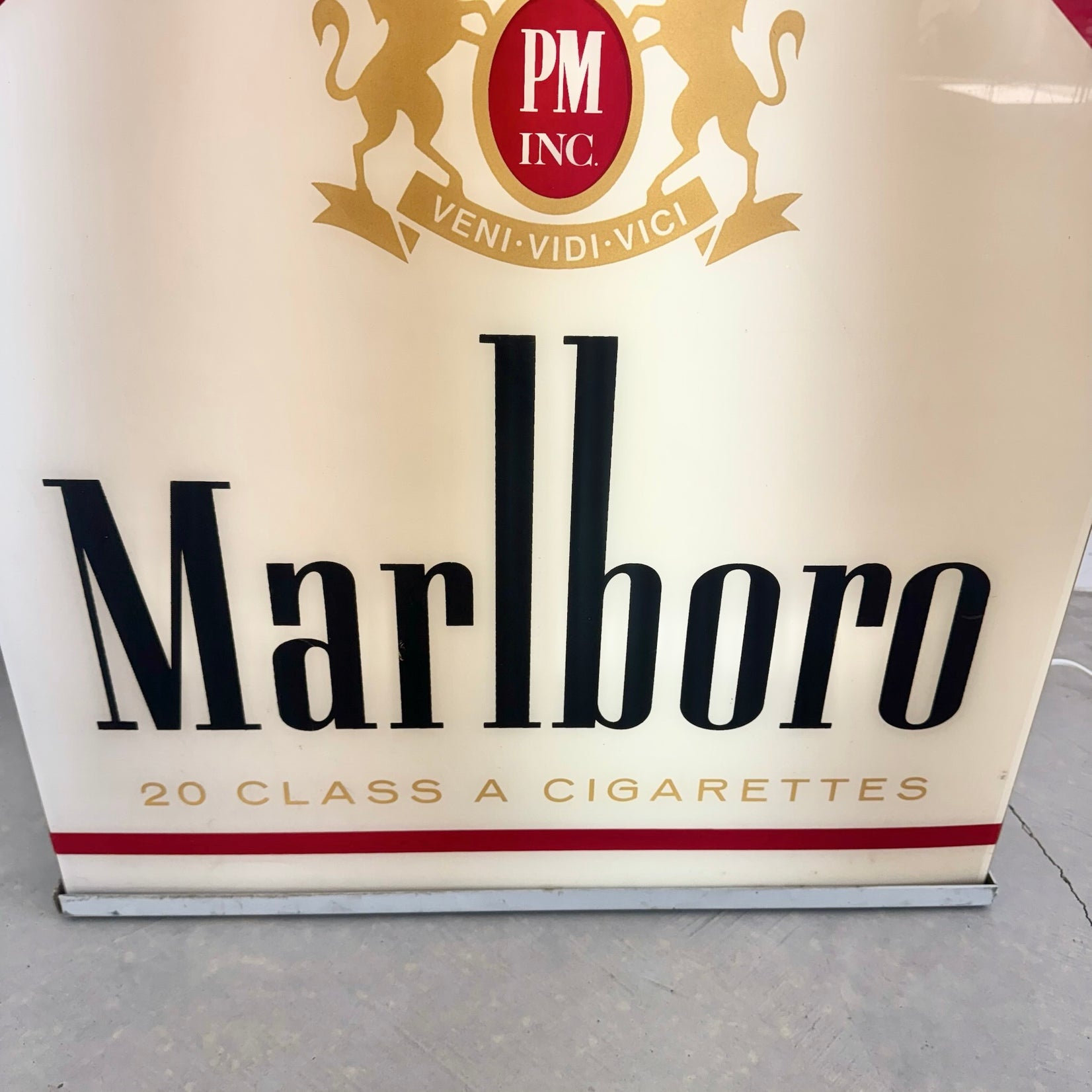 Double Sided Vintage Marlboro Light Up Cigarette Pack