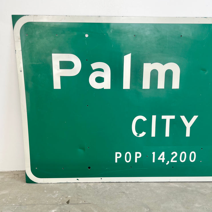 Palm Desert City Limit Highway Sign