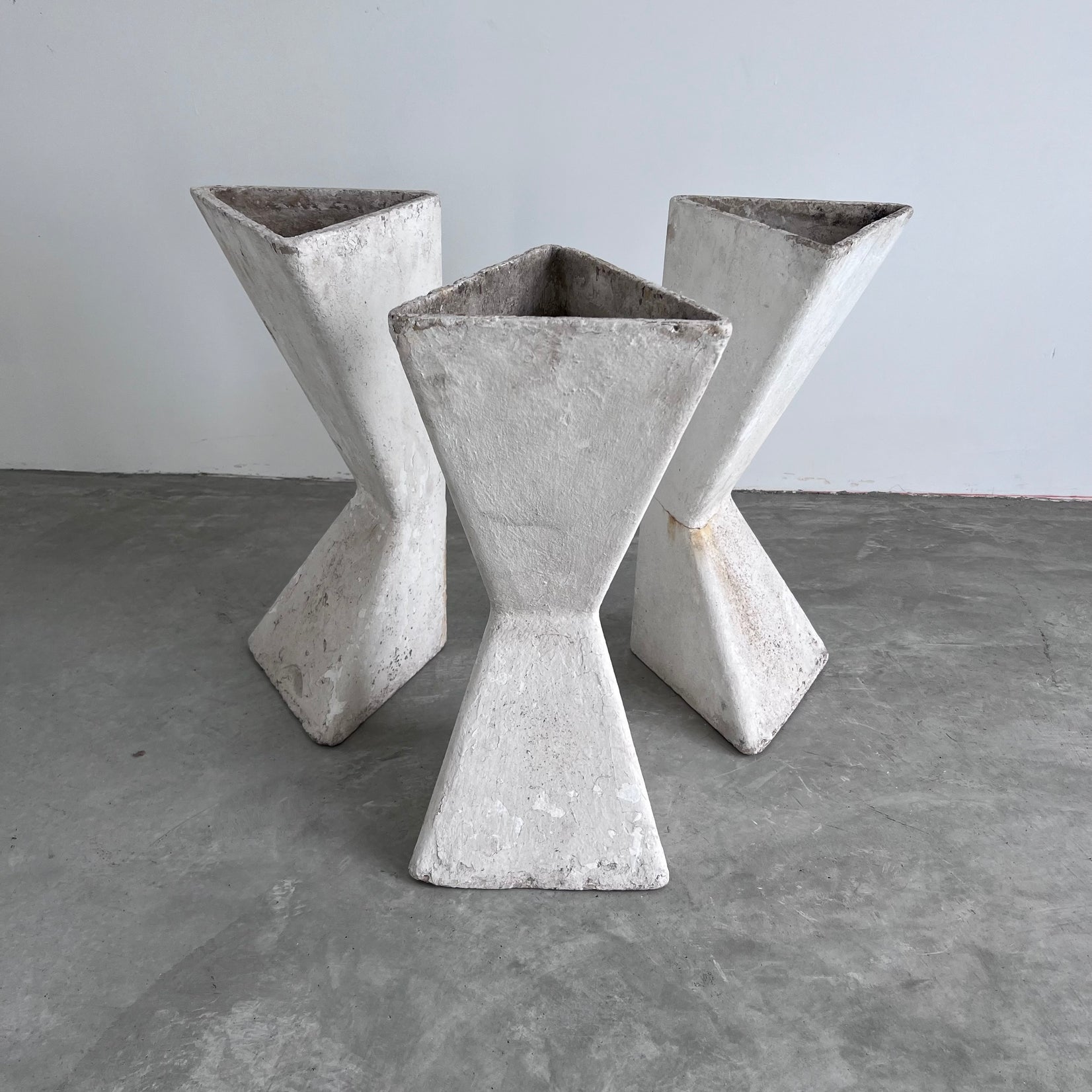 Set of 3 Sculptural Triangular Planters by Willy Guhl, 1960s