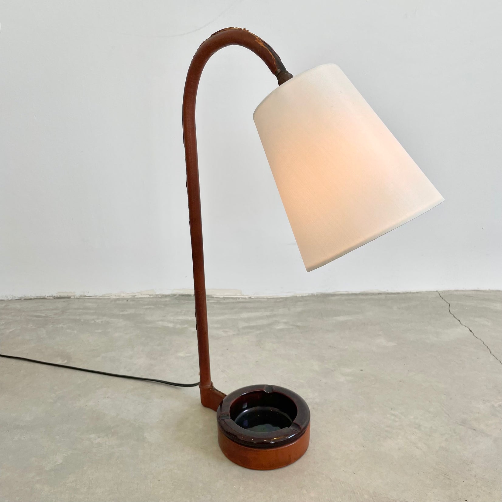 Jacques Adnet Leather Table Lamp with Built-In Catchall, 1950s France