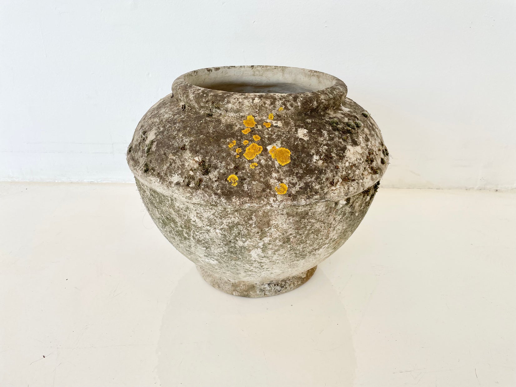 Willy Guhl Concrete Vase
