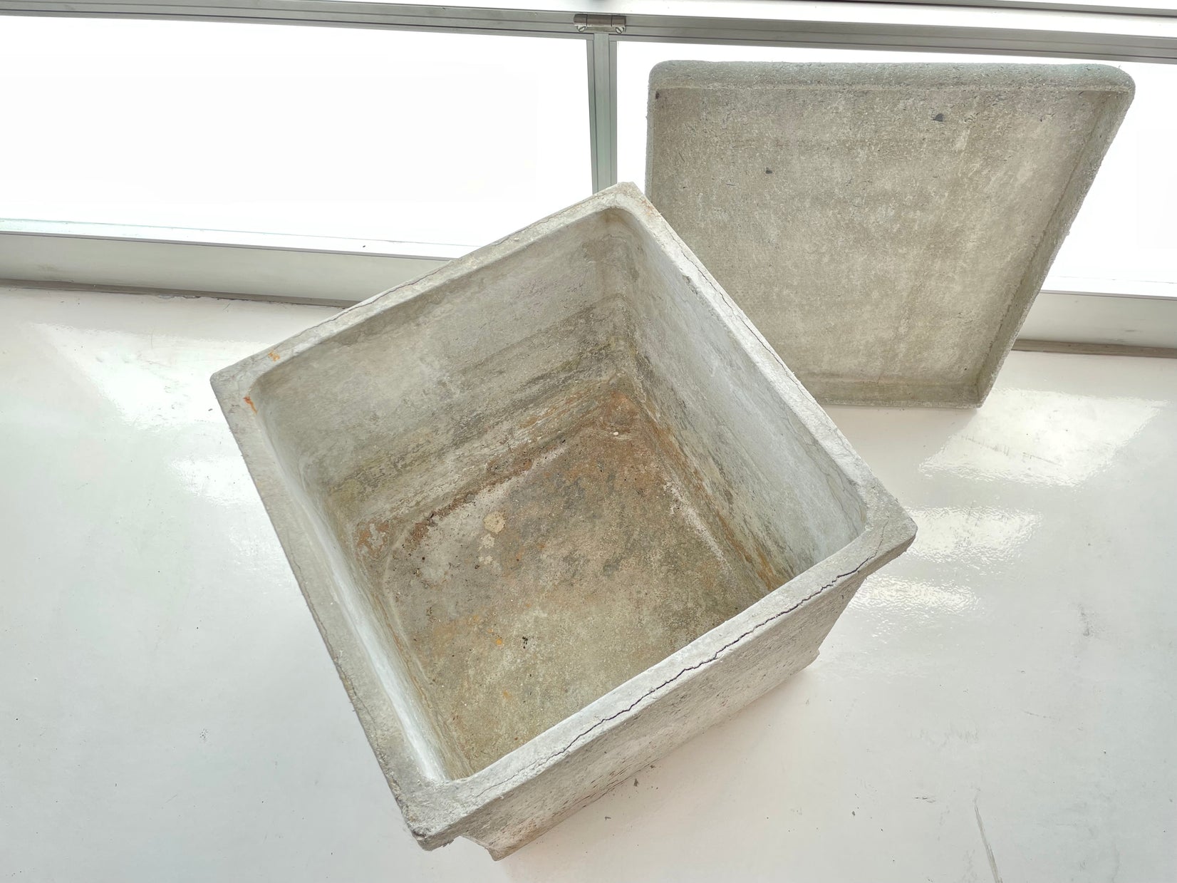 Willy Guhl Concrete Box with Lid