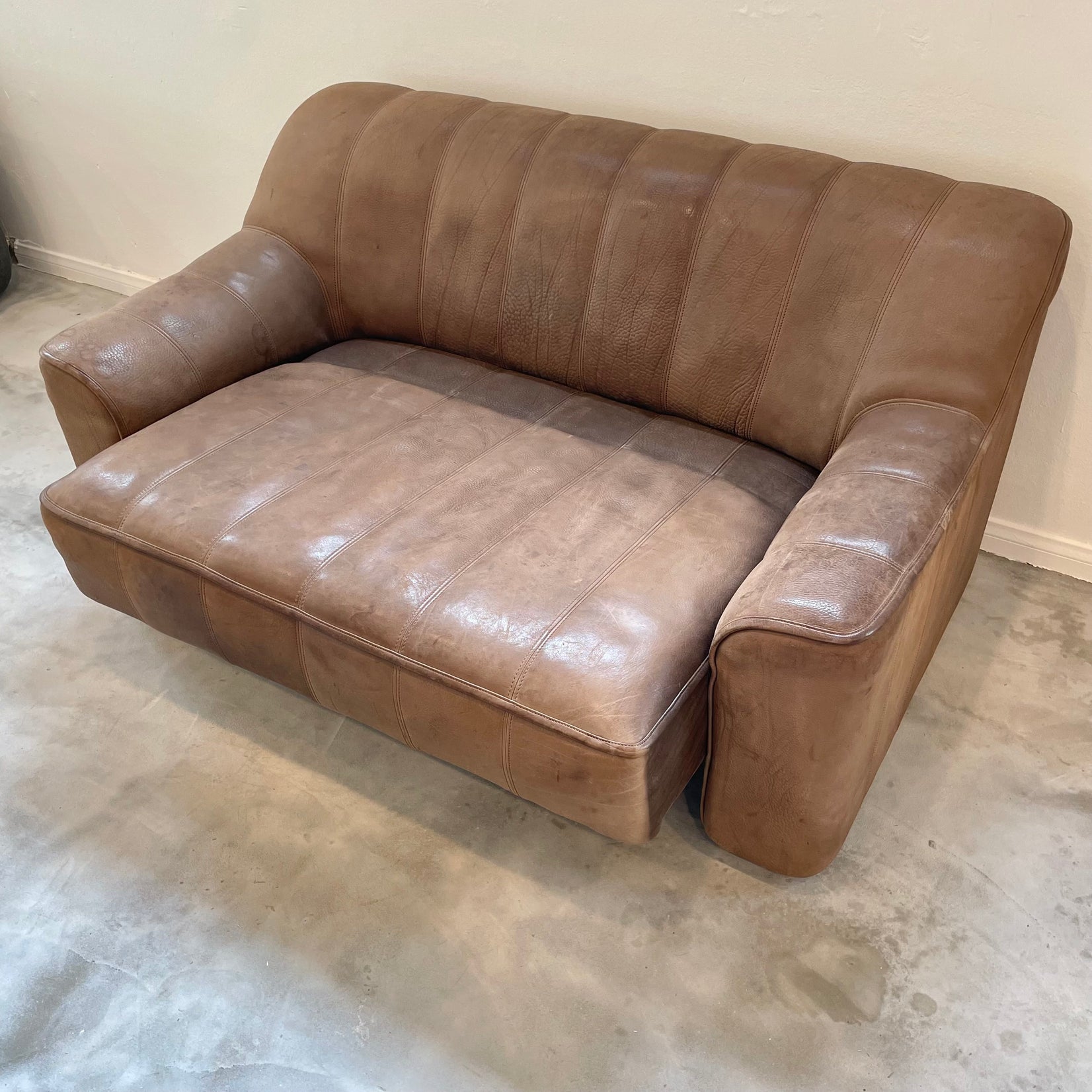 De Sede DS 44 Sofa in Buffalo Leather, 1980s Switzerland