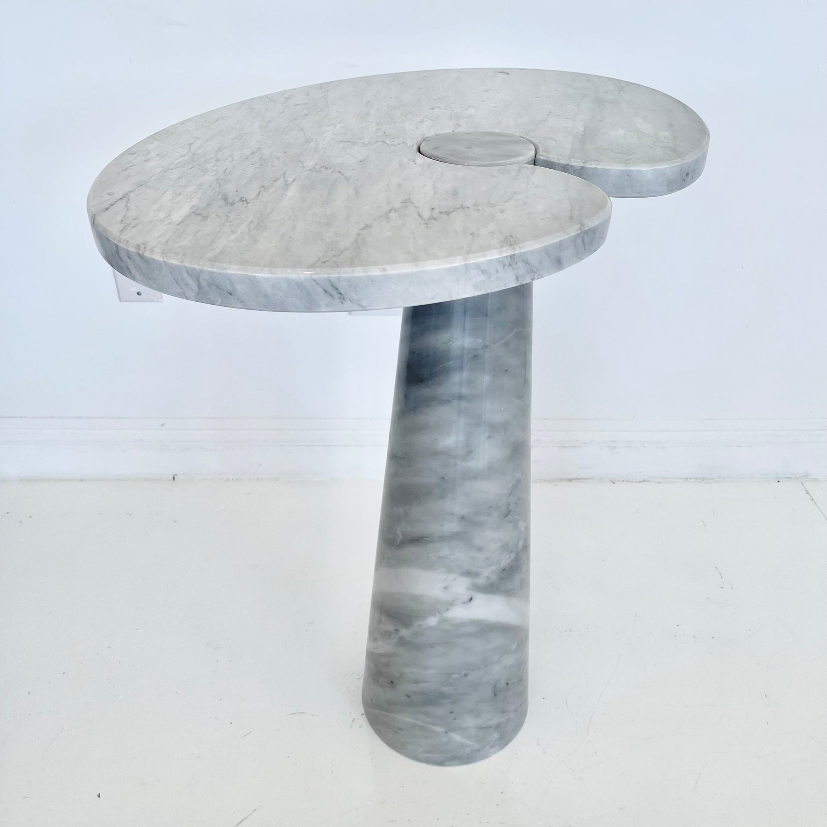 Angelo Mangiarotti Carrara Marble Tall Eros Table, 1970