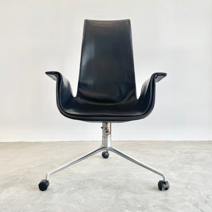 Fabricius Kastholm Leather 'Bird' Chairs