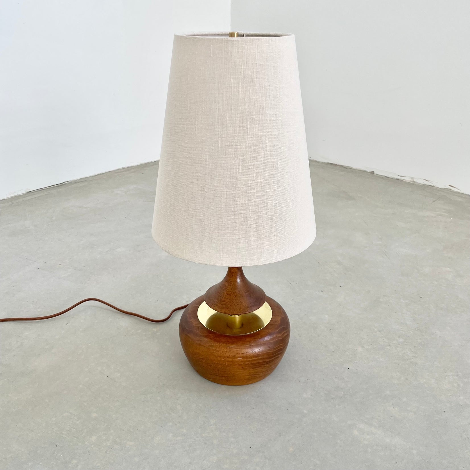 Walnut and Brass Push Table Lamp by Modeline of California